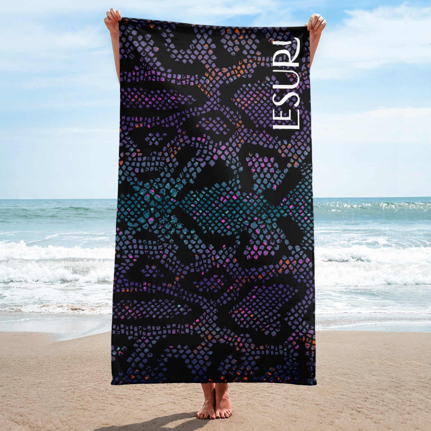 Lesuri Towel